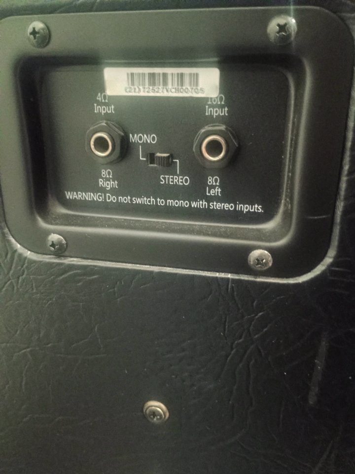 Pantalla 4x12 Harley Benton de segunda mano · Foto 4 de 5 · Barcelona · 100 €