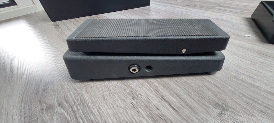 Nux Trident multiefectos