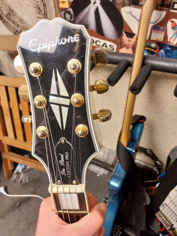 Epiphone les Paul custom pro Alpine white de segunda mano · Foto 2 de 5 · Madrid · 500 €