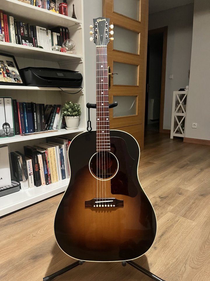 Gibson J-45 50s