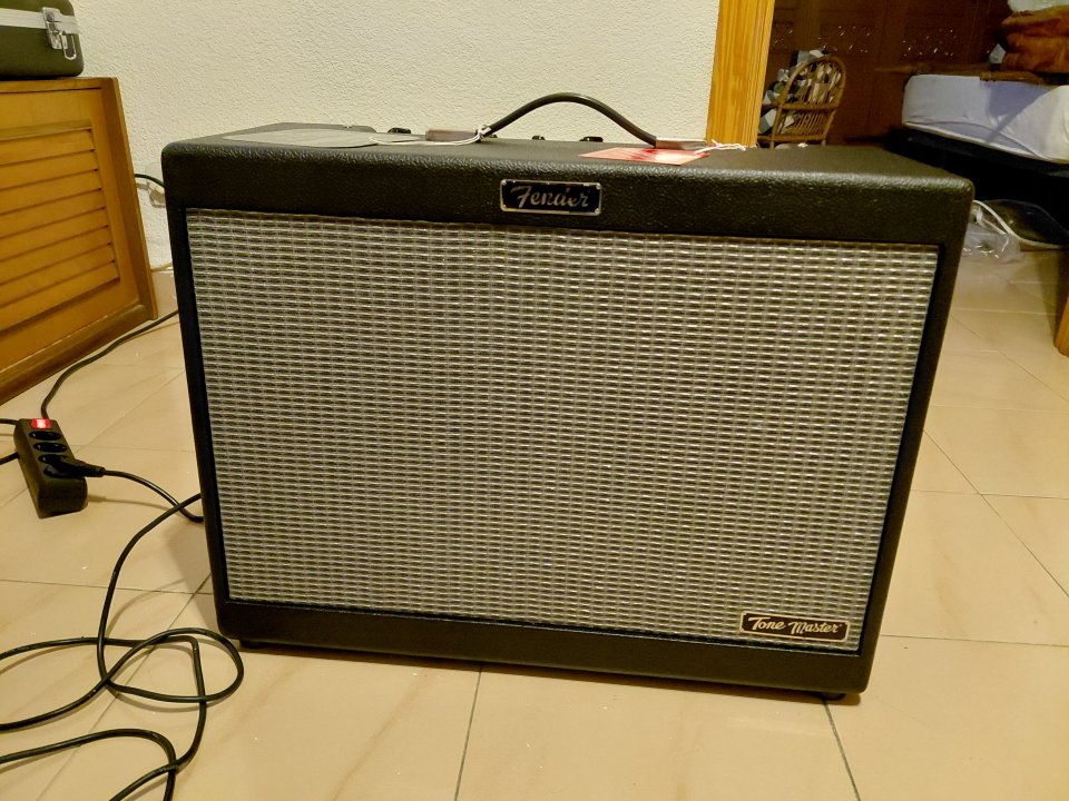 Fender Tone Master fr12