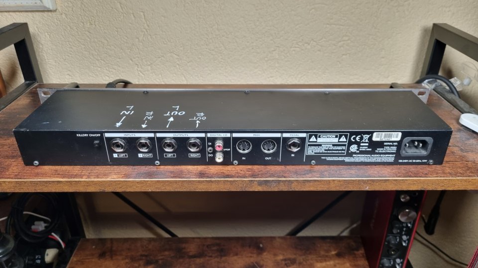 TC Electronics G Sharp Reverb y efectos