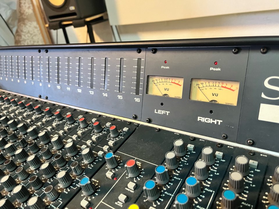 Soundcraft 6000 24/16