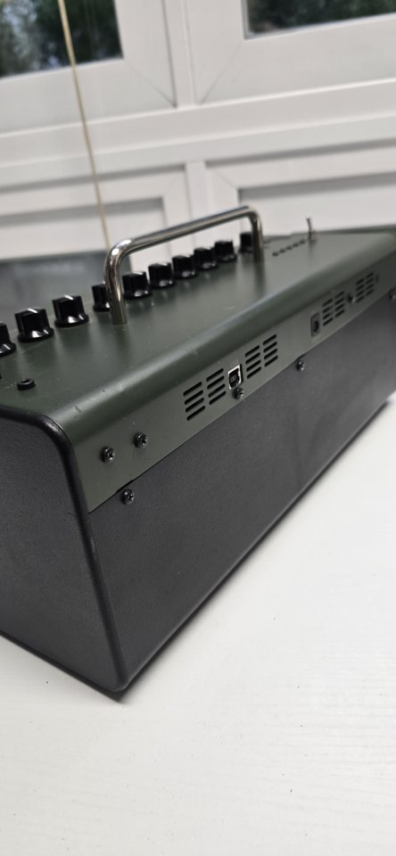 Amplificador Yamaha THX 10 de segunda mano · Foto 8 de 10 · Madrid · 180 €