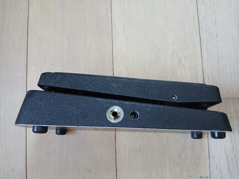 Dunlop Crybaby GCB-95 de segunda mano · Foto 4 de 5 · Asturias · 50 €