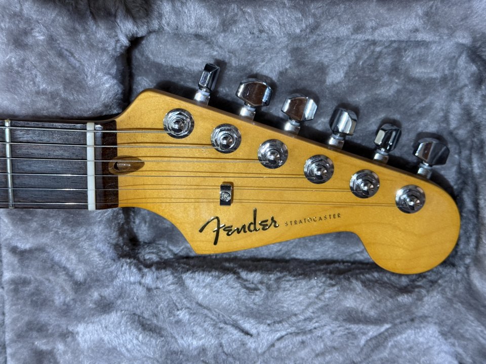 Vendo o cambio Fender stratocaster am ultra de segunda mano · Foto 6 de 6 · Toledo · 1700 €