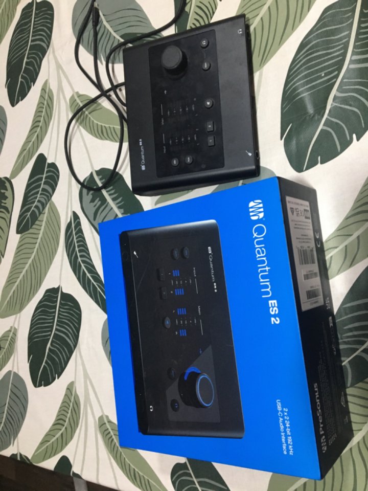 Presonus quantum es2 de segunda mano · Madrid · 120 €