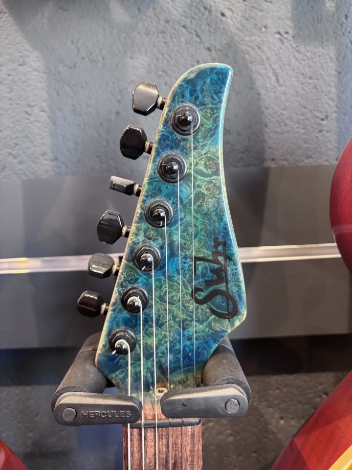 Suhr Custom Modern - Trans Algae Burl Top de segunda mano · Foto 2 de 10 · Pontevedra