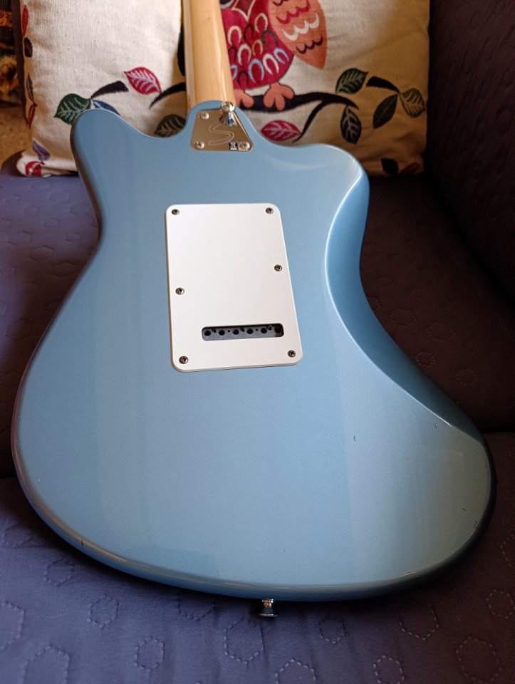 Squier Paranormal Super-Sonic (MODIFICADA)