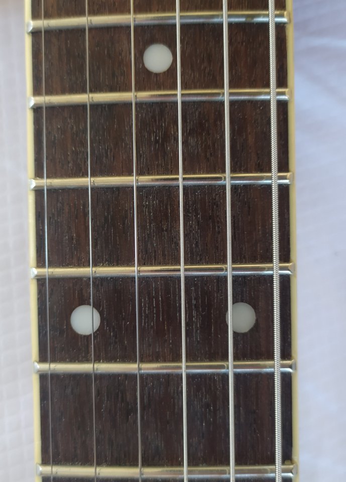 Epiphone ES 335 cherry Inspired by Gibson