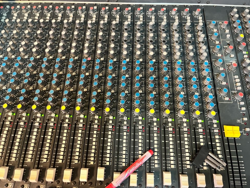 Soundcraft 6000 24/16