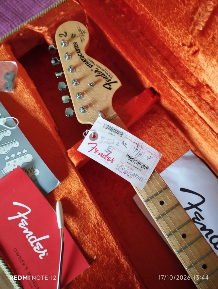Fender Stratocaster modelo Yngwie Malmsteen made in USA. de segunda mano · Foto 3 de 9 · Madrid · 1550 €