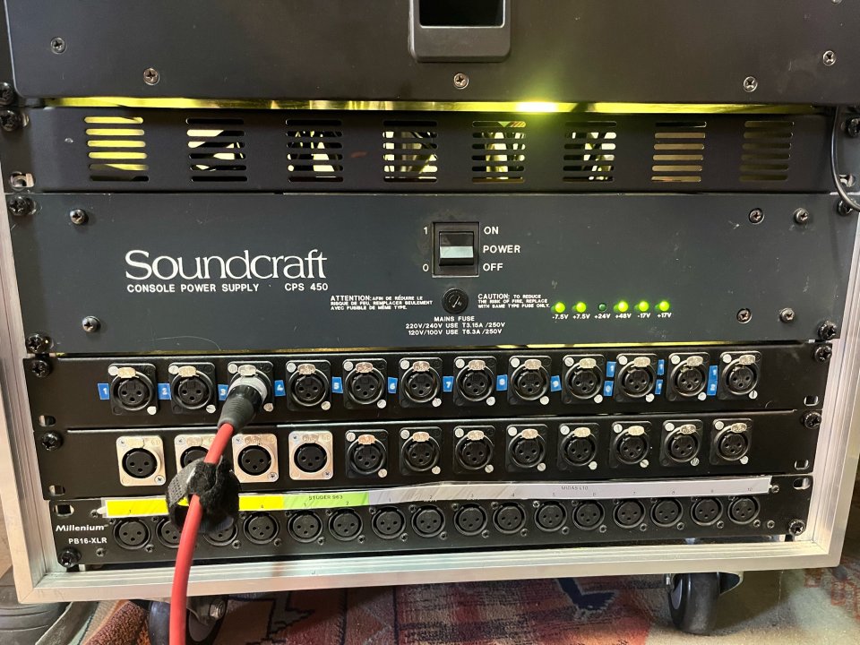 Soundcraft 6000 24/16