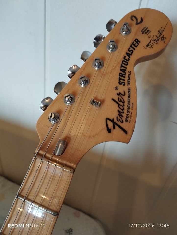 Fender Stratocaster modelo Yngwie Malmsteen made in USA. de segunda mano · Foto 4 de 9 · Madrid · 1550 €