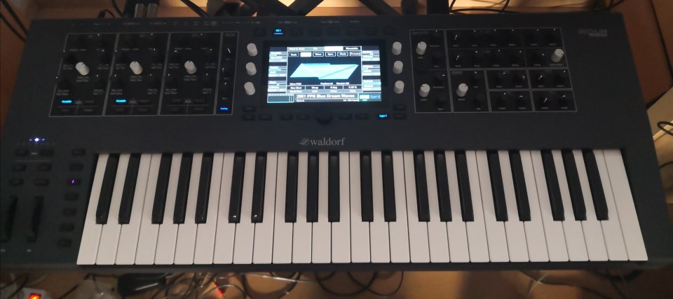 Waldorf Iridium teclado