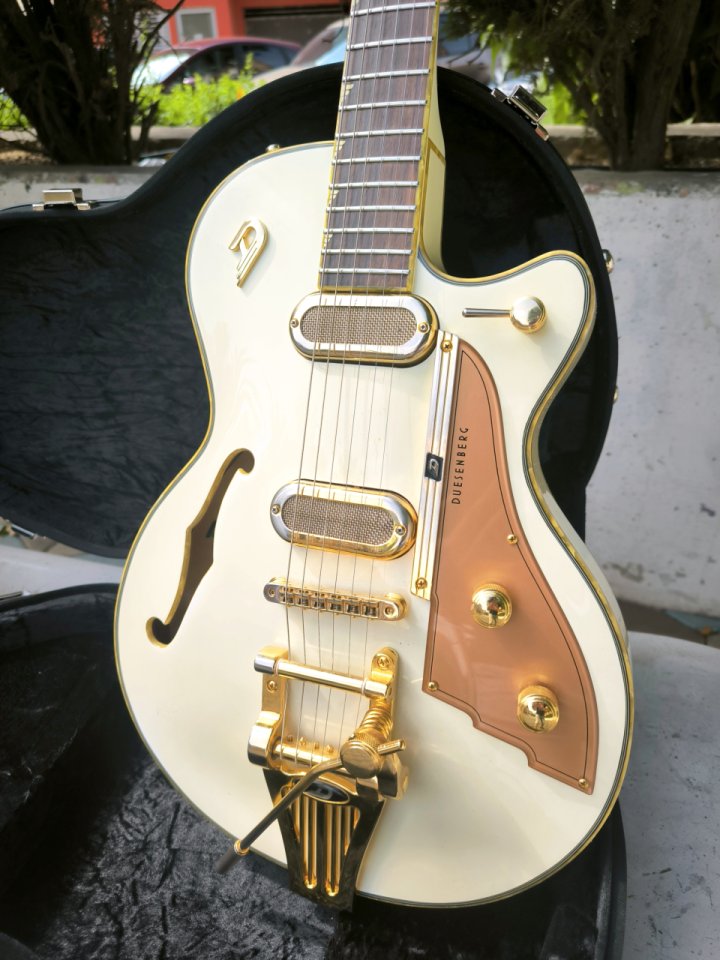 Duesenberg Starplayer TV Phonic VW de segunda mano · Foto 2 de 10 · Murcia