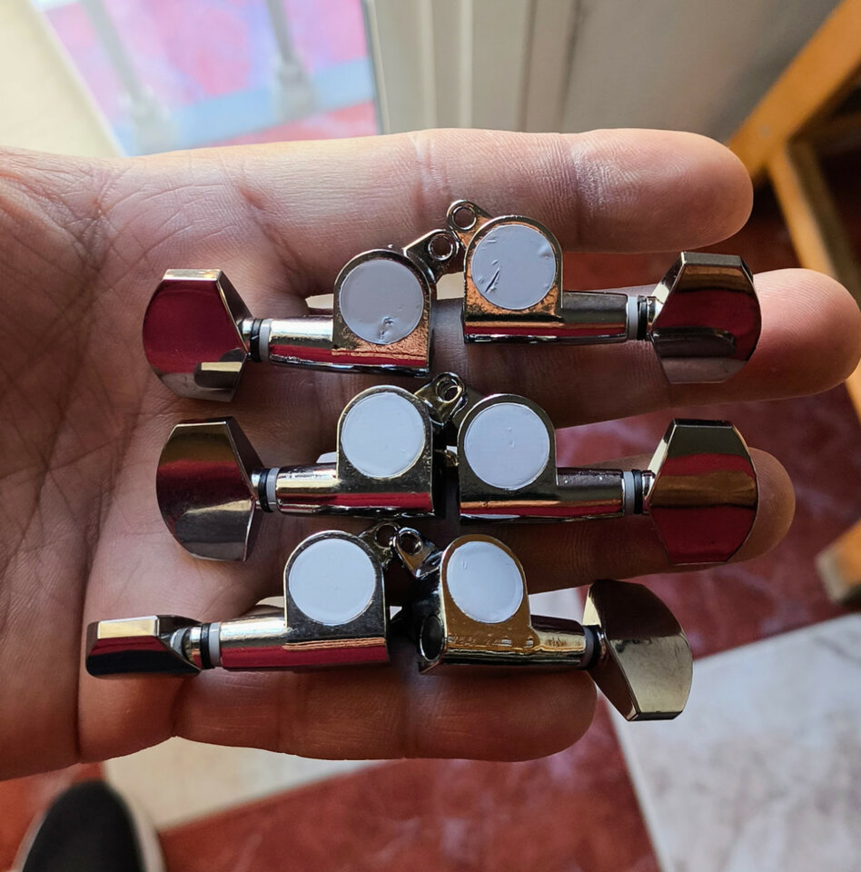 Clavijas para guitarra eléctrica / acústica