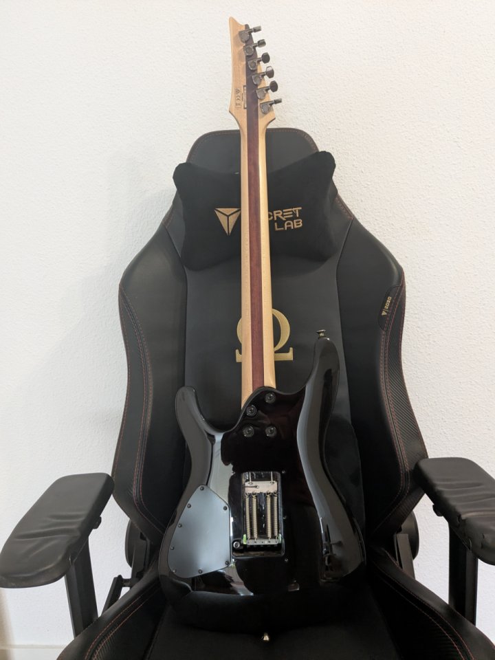 Ibanez Jiva10 DSB por Solar tipo A con evertune