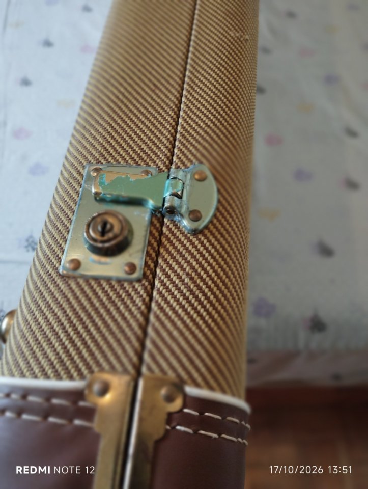 Fender Stratocaster modelo Yngwie Malmsteen made in USA. de segunda mano · Foto 7 de 9 · Madrid · 1550 €