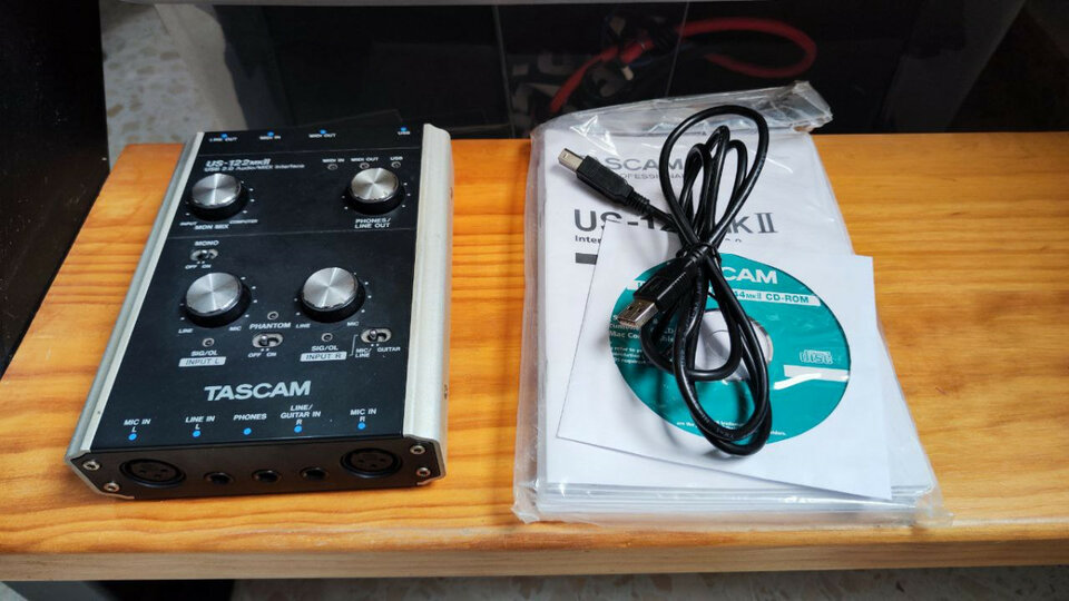 Tascam US 122 MKII Interface USB Audio y MIDI