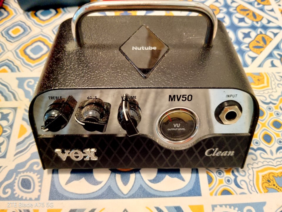 Vox MV 50 CL Clean Amplificador