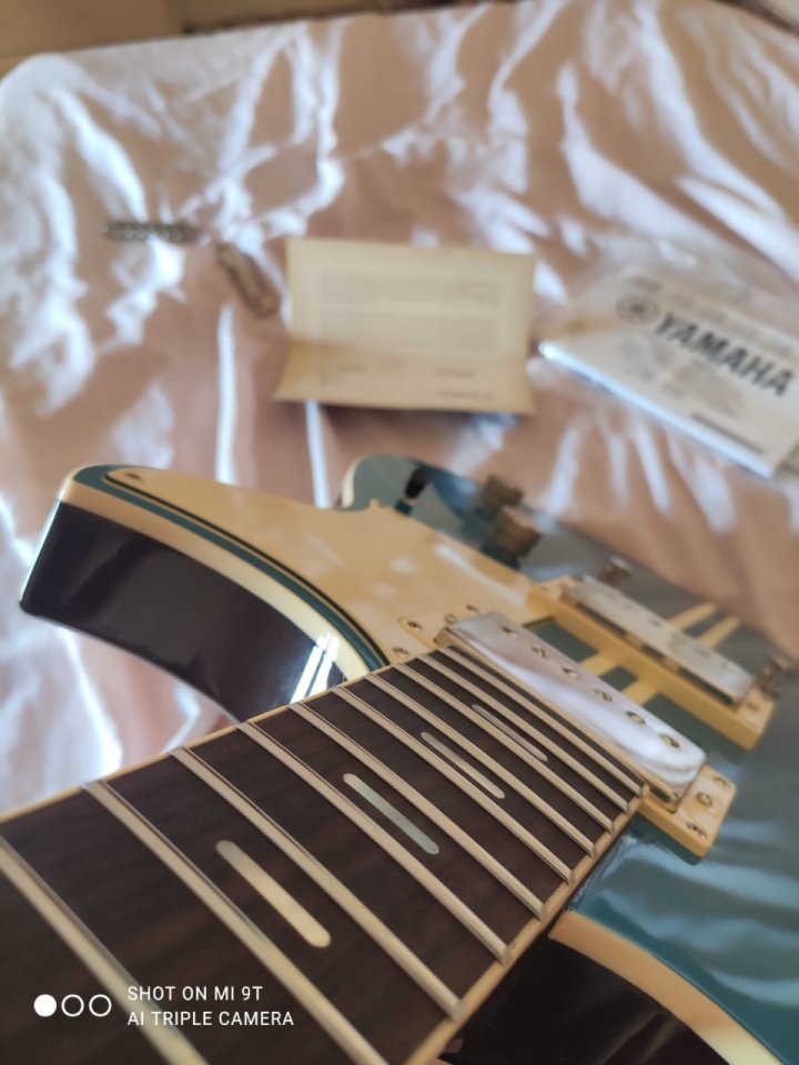 Yamaha Revstar Professional w/ Throbak Pickups de segunda mano · Foto 3 de 10 · Valencia · 2150 €