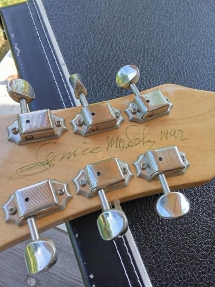 Mosrite ventures USA 1992 de segunda mano · Foto 6 de 7 · Asturias · 2700 €