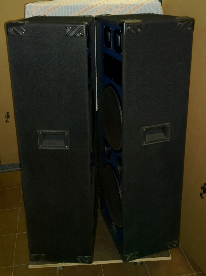 Par de altavoces Jensen Powerstation 2300