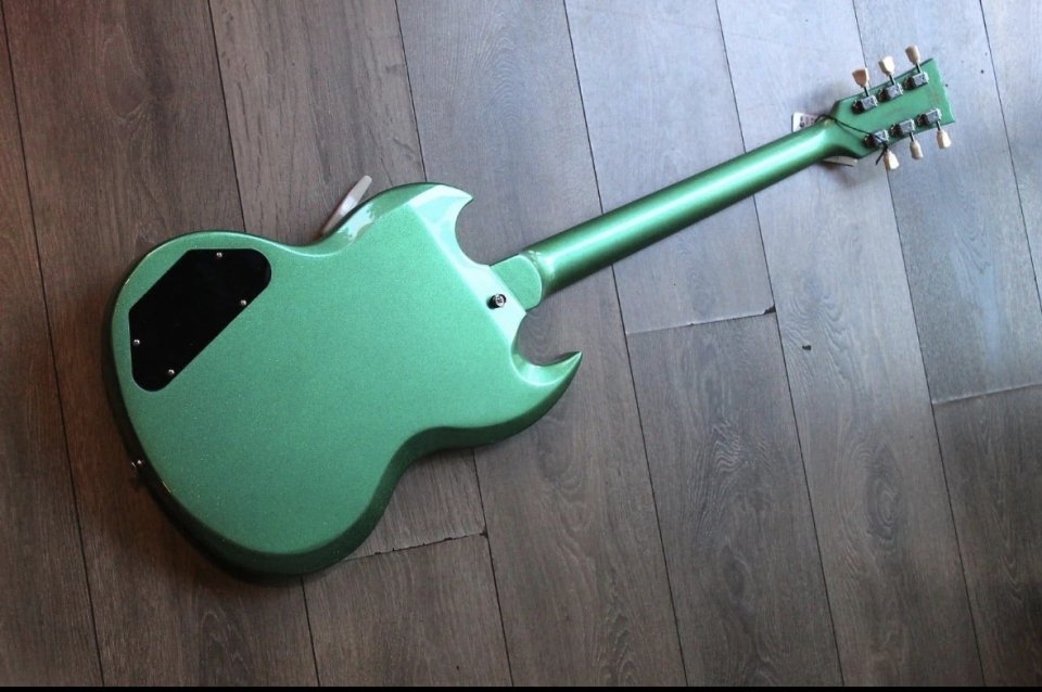 VINTAGE "Limited Green Sparkle VS6 Reissued Vibrola Tailpiece", 3, 68 KG
