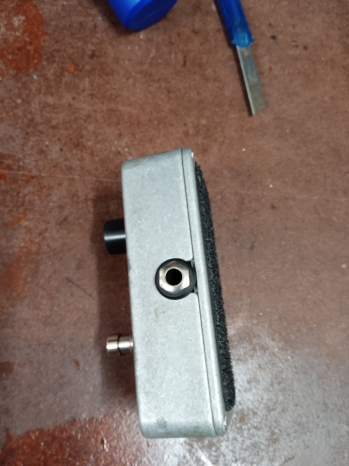 EHX Signal Pad pedal