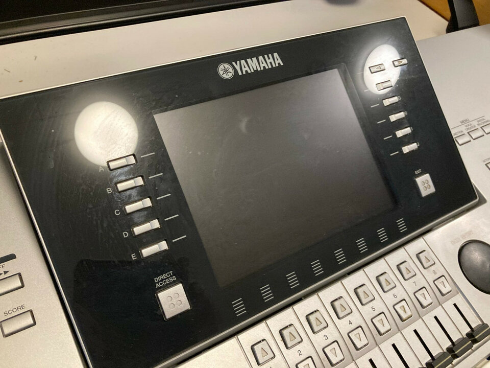 Yamaha Tyros 3