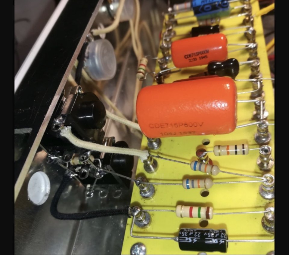 Corrals Amp ( Clon Fender Champ del 68) de segunda mano · Foto 8 de 9 · Granada · 400 €