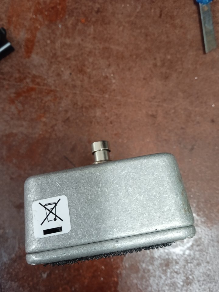 EHX Signal Pad pedal