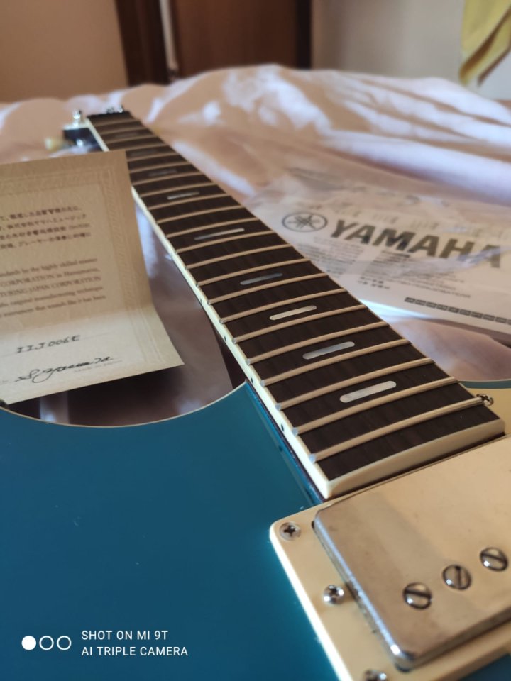 Yamaha Revstar Professional w/ Throbak Pickups de segunda mano · Foto 9 de 10 · Valencia · 2150 €