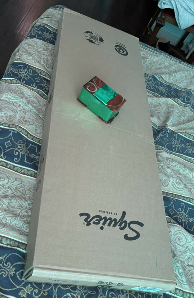 Squier Hello Kitty 2024. Sin desembalar. Nueva  Edición limitada