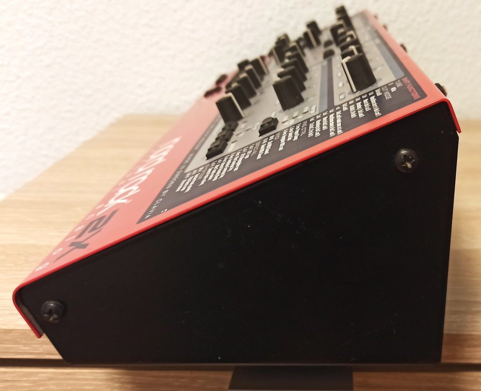Vendo Sintetizador Nord Lead 2X Rack