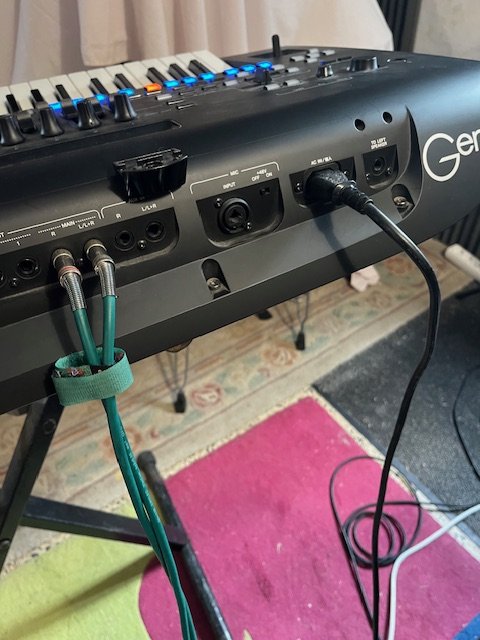 Teclado Profesional Yamaha GENOS