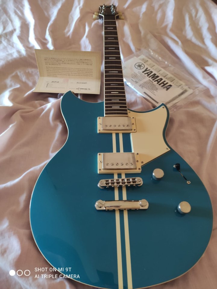Yamaha Revstar Professional w/ Throbak Pickups de segunda mano · Foto 1 de 10 · Valencia · 2150 €