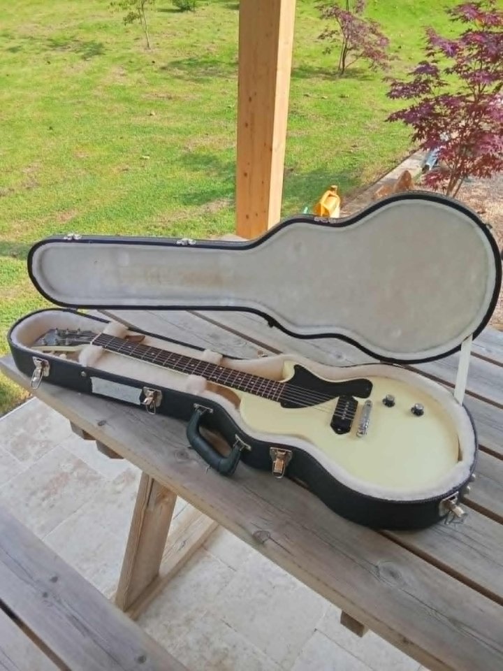 gibson Les Paul junior satin white de segunda mano · Foto 5 de 5 · Asturias · 1100 €