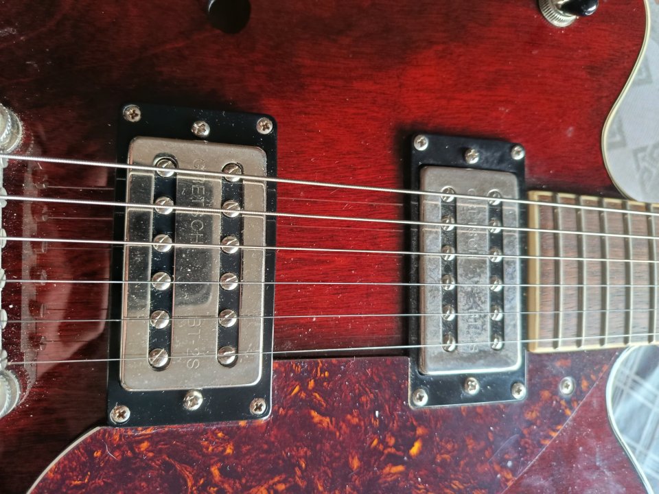 Gretsch streamliner G2622 de segunda mano · Foto 3 de 3 · Barcelona · 300 €