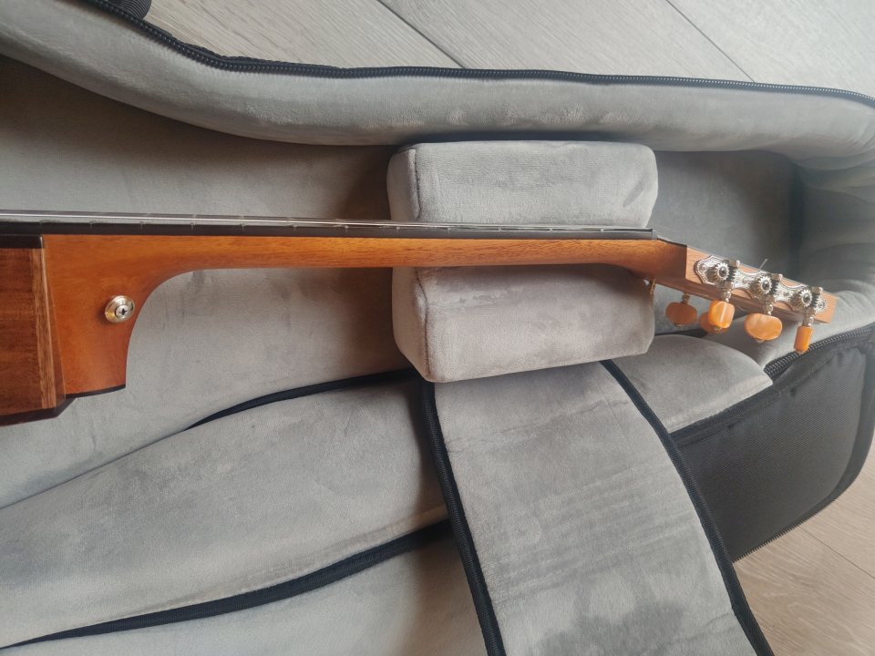 Furch Gnc 2 SW de segunda mano · Foto 7 de 10 · Madrid · 1150 €