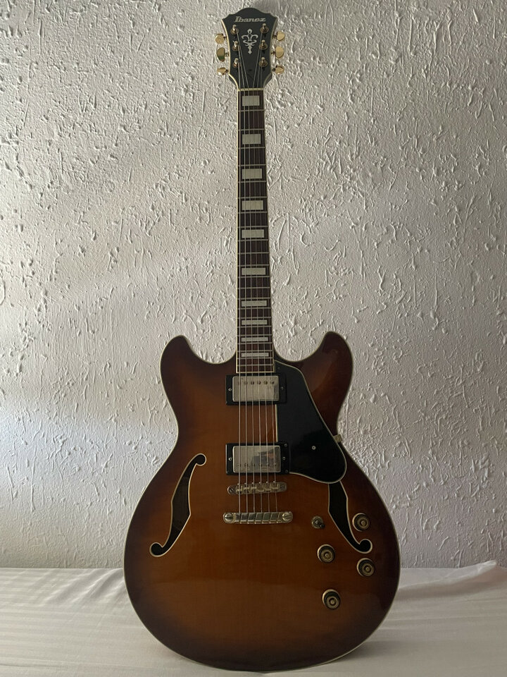 Ibanez artcore as93 VLS
