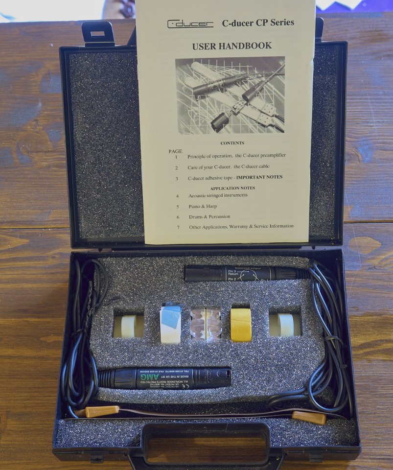 Micrófonos de cinta de contacto C-ducer