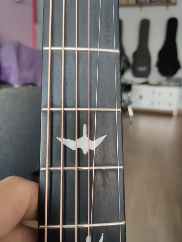 Acústica PRS AX20E de segunda mano · Foto 4 de 10 · Valencia · 400 €