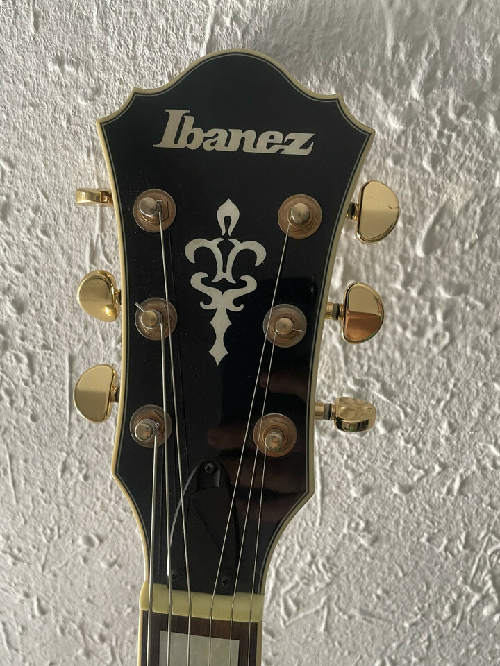 Ibanez artcore as93 VLS