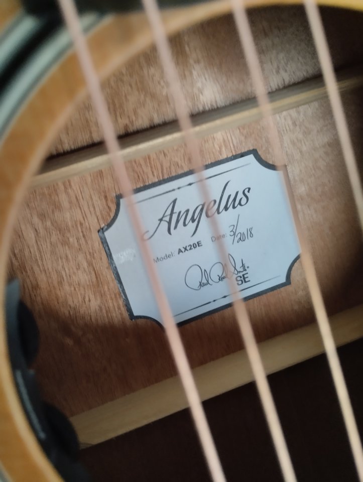 Acústica PRS AX20E de segunda mano · Foto 7 de 10 · Valencia · 400 €