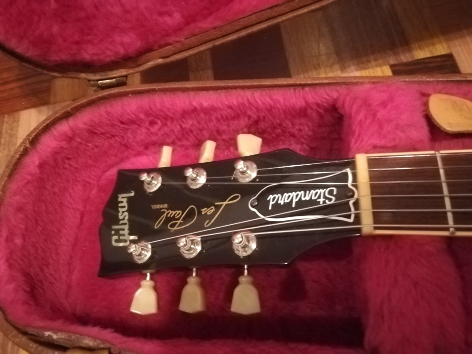 Gibson Les Paul Standard 1995 de segunda mano · Foto 9 de 10 · Valencia · 1900 €