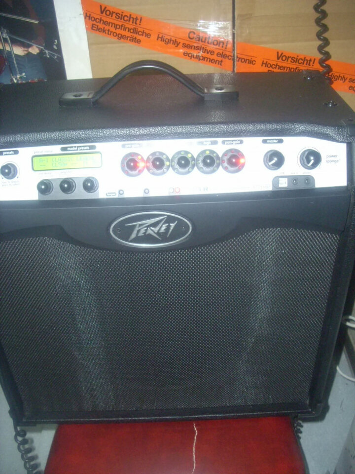 Amplificador Peavey Vypyr Vip 3 para (Guitarra electrica ; Acustica ; Bajo )