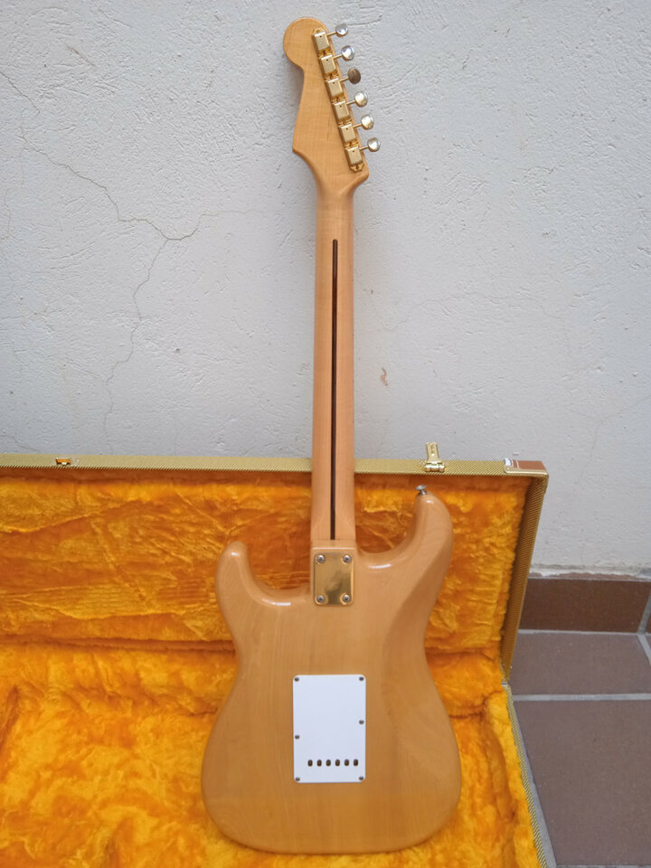 1978 Tokai Stratocaster ST-100 logo Spaguetti 7okai Japan