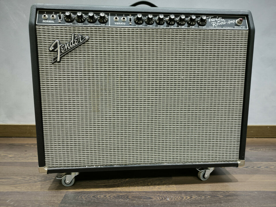 Fender Twin reverb amp